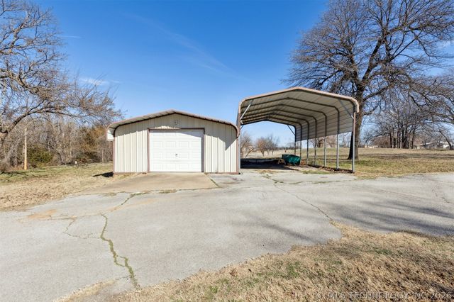 203 N Skinner Avenue, Drumright, OK 74030