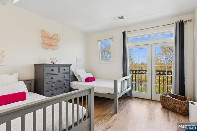 50 Constitution Way 50, Jersey City, NJ 07305