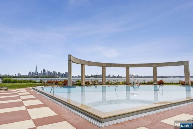 50 Constitution Way 50, Jersey City, NJ 07305