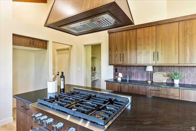 5302 ARROWHEAD LN, Ogden, UT 84403