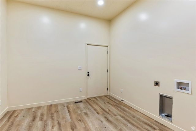 5302 ARROWHEAD LN, Ogden, UT 84403