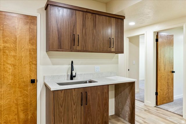 5302 ARROWHEAD LN, Ogden, UT 84403