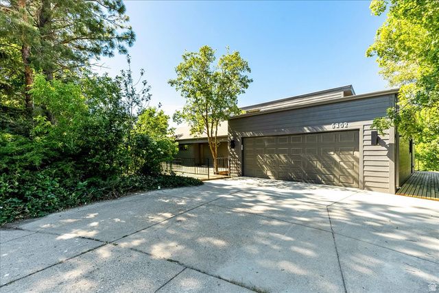 5302 ARROWHEAD LN, Ogden, UT 84403