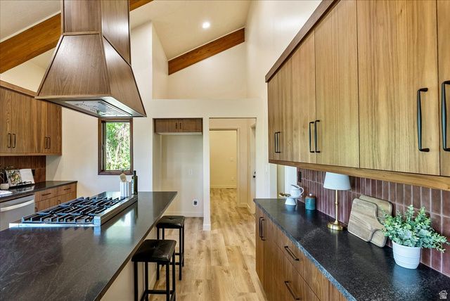 5302 ARROWHEAD LN, Ogden, UT 84403
