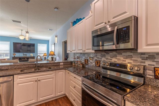 6416 18TH AVENUE E, Bradenton, FL 34208