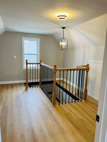 22 N 12th Street, St. Charles, IL 60174