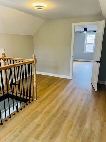 22 N 12th Street, St. Charles, IL 60174