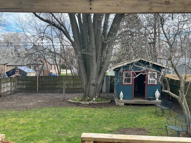 22 N 12th Street, St. Charles, IL 60174