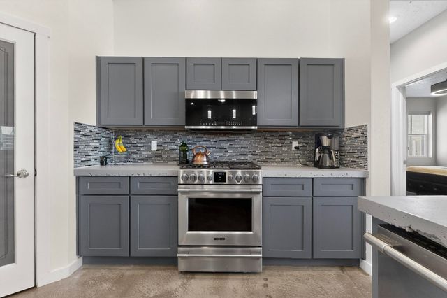 2161 Monterrey Road NE, Rio Rancho, NM 87144