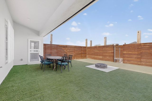 2161 Monterrey Road NE, Rio Rancho, NM 87144