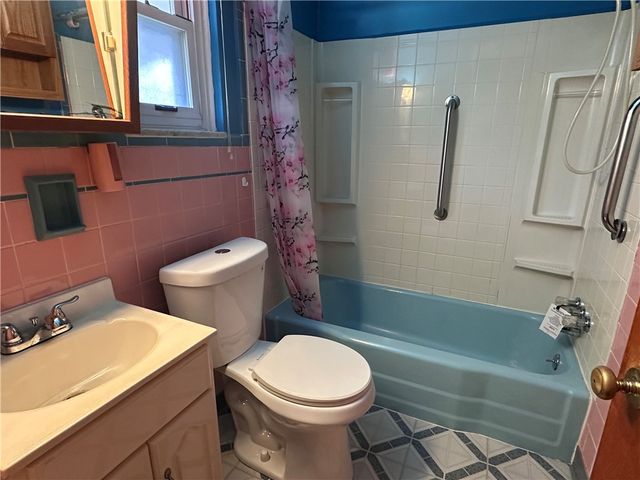 1306 Orangewood Ave, Beechview, PA 15216