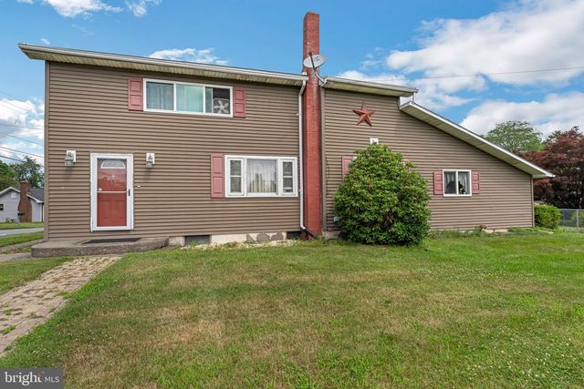 13 JOHNSONVILLE RD, Bangor, PA 18013