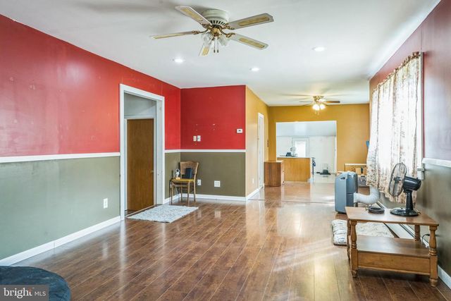 13 JOHNSONVILLE RD, Bangor, PA 18013