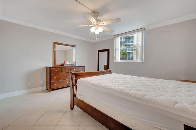 1913 S Ocean Drive 207, Hallandale Beach, FL 33009