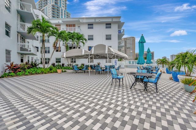 1913 S Ocean Drive 207, Hallandale Beach, FL 33009