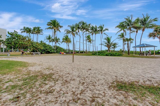 1913 S Ocean Drive 207, Hallandale Beach, FL 33009