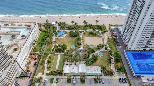 1913 S Ocean Drive 207, Hallandale Beach, FL 33009
