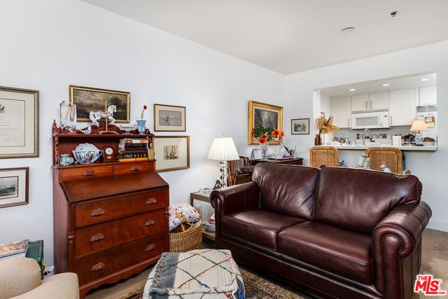 501 Palisades Drive 106, Pacific Palisades (los Angeles), CA 90272