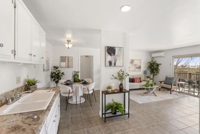 5700 Baltimore Dr 66, La Mesa, CA 91942