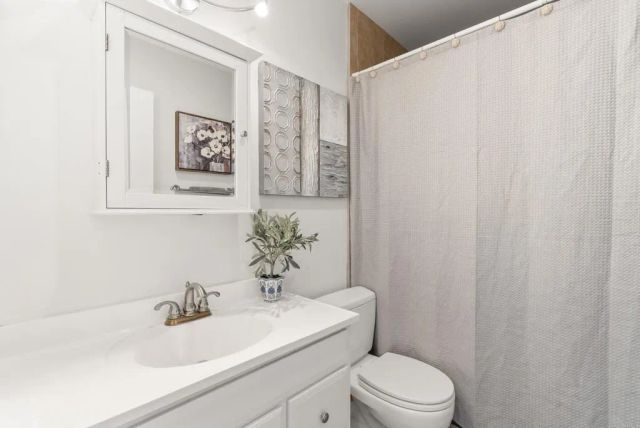 5700 Baltimore Dr 66, La Mesa, CA 91942