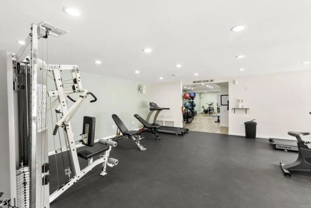 5700 Baltimore Dr 66, La Mesa, CA 91942