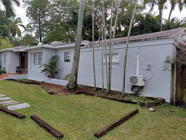 1050 NE 82nd St 1, Miami, FL 33138