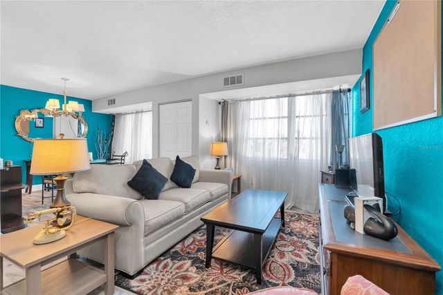 3315 58TH AVENUE S 315, St Petersburg, FL 33712