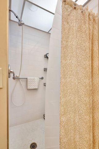 825 E Normandy R, Delray Beach, FL 33484