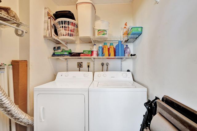 825 E Normandy R, Delray Beach, FL 33484
