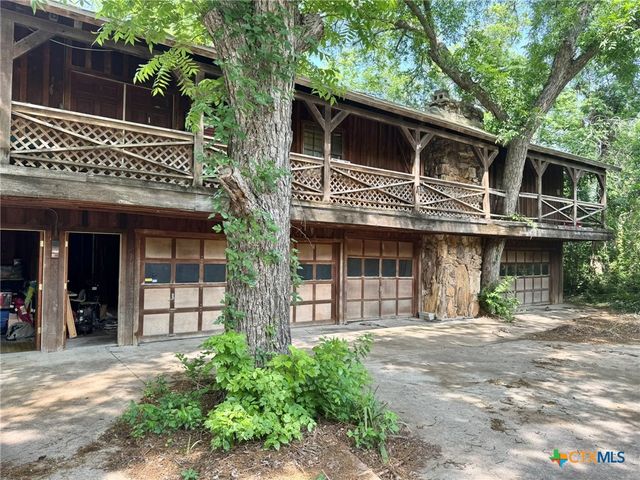 3221 W Avenue R, Temple, TX 76504