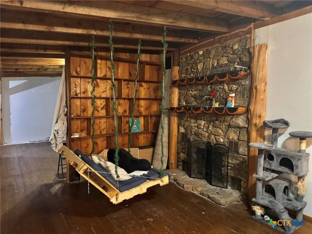 3221 W Avenue R, Temple, TX 76504