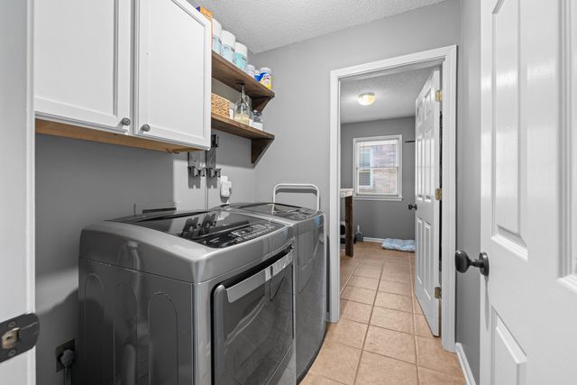 7617 DEXTER HOLLOW DR, Memphis, TN 38016