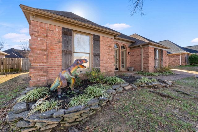 7617 DEXTER HOLLOW DR, Memphis, TN 38016