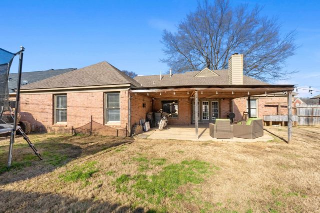 7617 DEXTER HOLLOW DR, Memphis, TN 38016