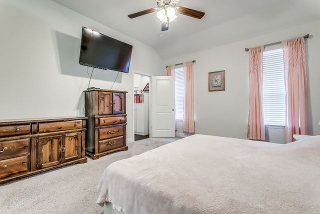 528 Retama Drive, Fort Worth, TX 76108