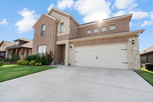 528 Retama Drive, Fort Worth, TX 76108