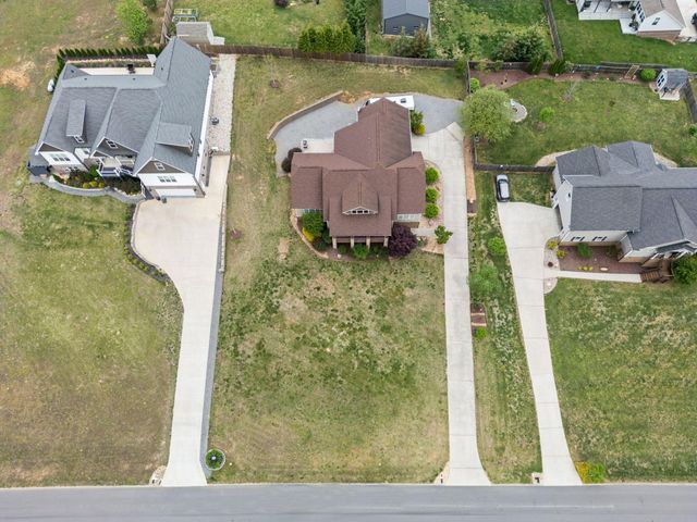 212 Banberry Drive, SW, Mc Donald, TN 37353