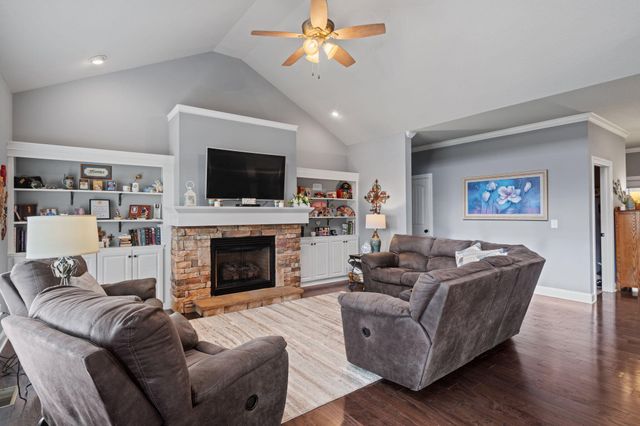 212 Banberry Drive, SW, Mc Donald, TN 37353