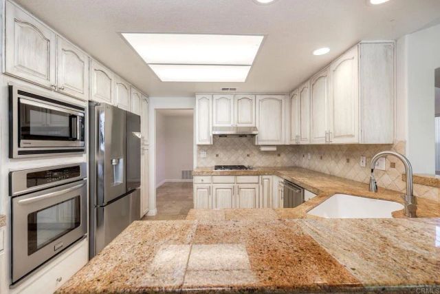 1073 Torrey Pines Drive, Chula Vista, CA 91915