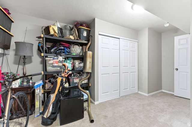 1821 E 5650 S, South Ogden, UT 84403