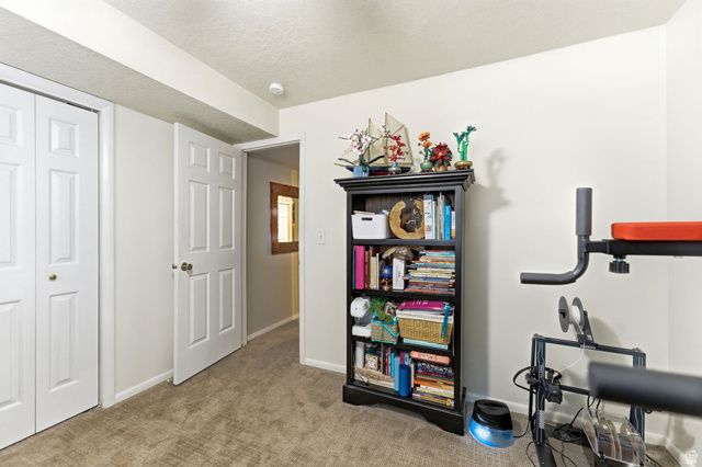1821 E 5650 S, South Ogden, UT 84403