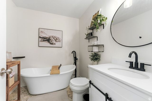 1821 E 5650 S, South Ogden, UT 84403