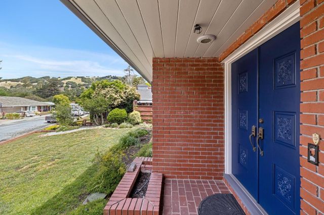 1573 Daniels Drive, San Leandro, CA 94577