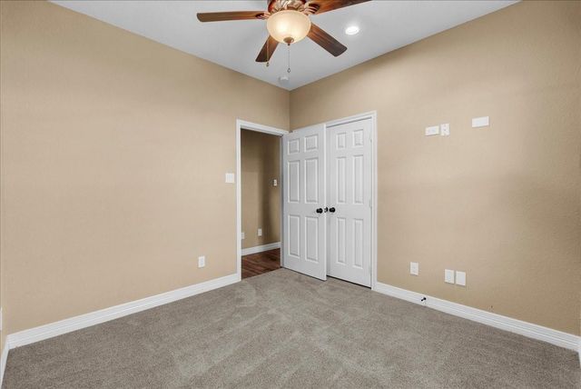 4810 14th Street, Dickinson, TX 77539