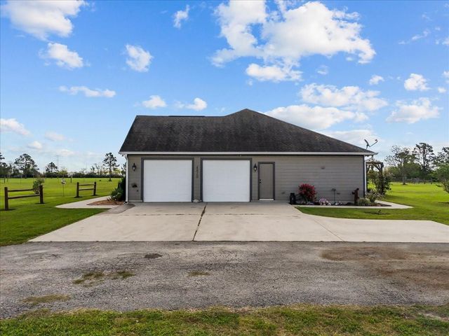 4810 14th Street, Dickinson, TX 77539