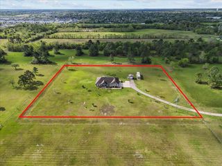 4810 14th Street, Dickinson, TX 77539