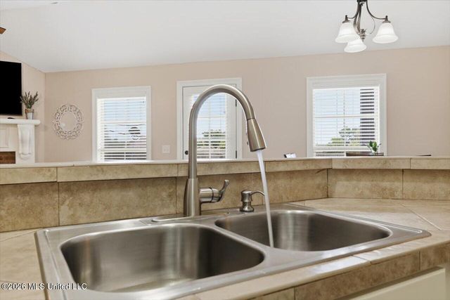378 Austin Circle, Brandon, MS 39047