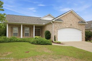 4302 Peninsula Point, Greenville, NC 27834