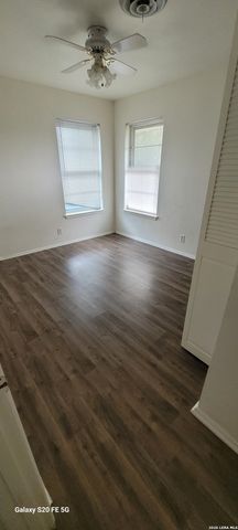406 Northtrail, San Antonio, TX 78218