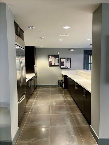 21301 Erwin Street 449, Woodland Hills, CA 91367